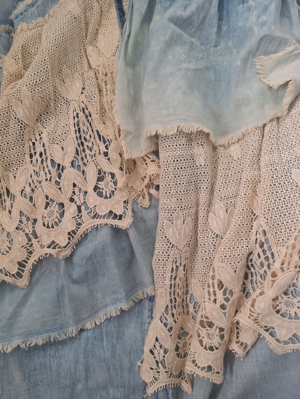 A Rare Bird Boho Chic Frayed Denim & Crochet Lace Layered Skirt Pants XL - Picture 7 of 11